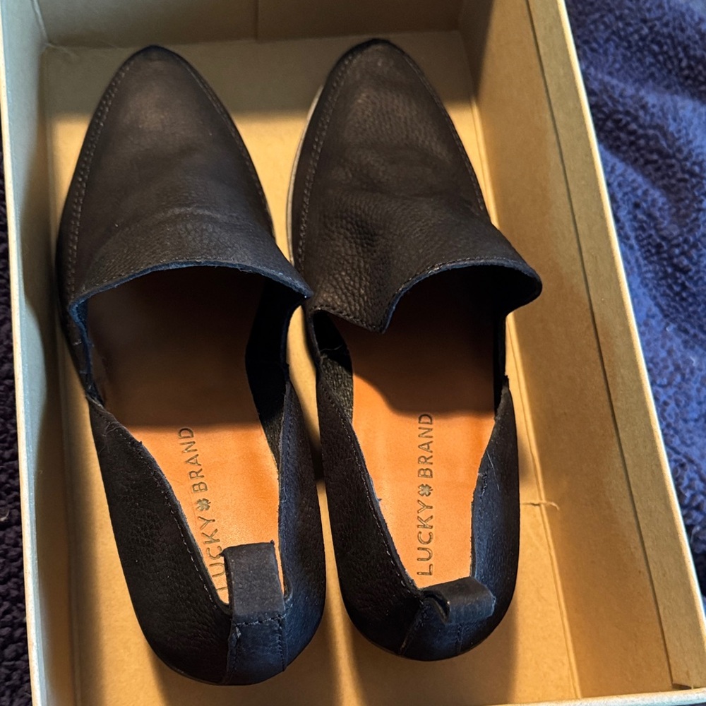 Lucky Brand women’s Black Loafers